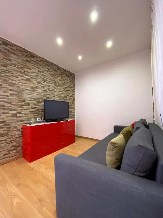ברצלונה Stay U-Nique Apartments Sagrada Familia III 0*,  ספרד